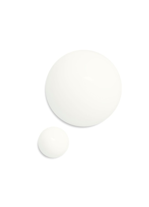 CHANEL EGALISERENDE EN VERHELDERENDE MELK-IN-WATER ESSENCE - detail 3 undefined