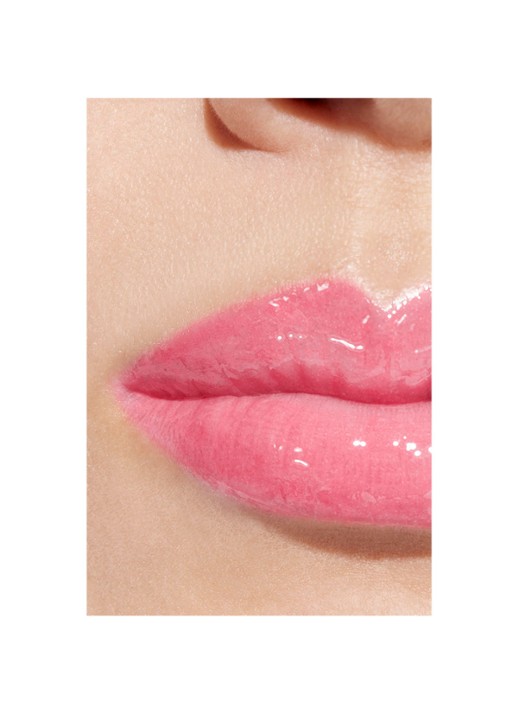 CHANEL HYDRATERENDE EN GLADSTRIJKENDE HOOGGLANS GLOSS - detail 4 438 charms