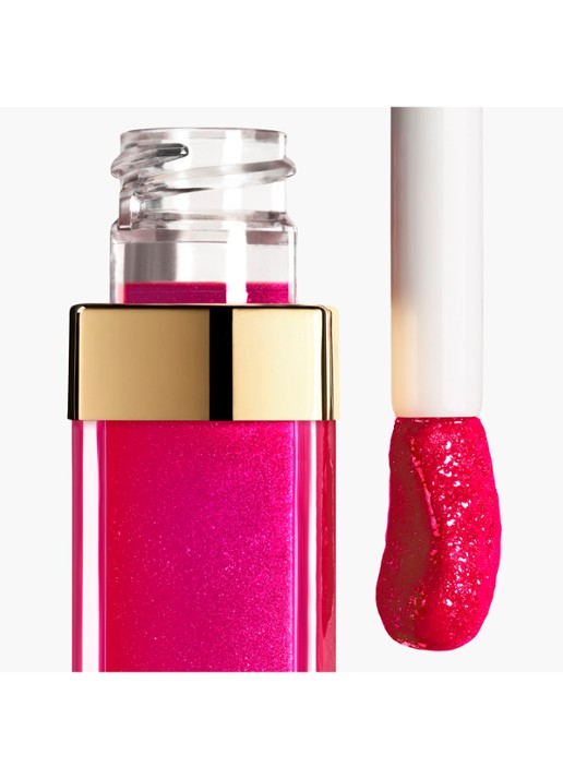 CHANEL HYDRATERENDE EN GLADSTRIJKENDE HOOGGLANS GLOSS - voorkant 2 440 ornement