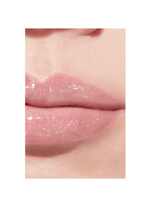 CHANEL HYDRATERENDE EN GLADSTRIJKENDE HOOGGLANS GLOSS - detail 462 givre
