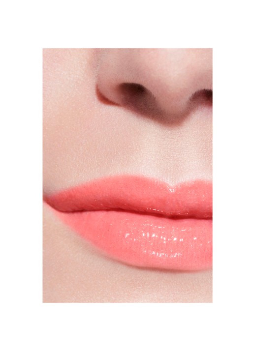 CHANEL HYDRATERENDE GLANSGEL - detail 5 166 physical