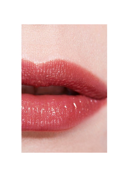 CHANEL KLEUR, GLANS, INTENSITEIT IN EEN FLASH - detail 7 82 live