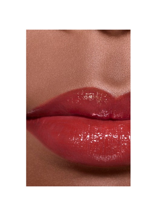 CHANEL KLEUR, GLANS, INTENSITEIT IN EEN FLASH - detail 4 152 shake