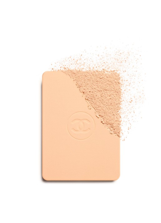 CHANEL LANGHOUDENDE UITERST COMFORTABELE COMPACTE FOUNDATION MET PERFECTE FINISH - detail 3 b30