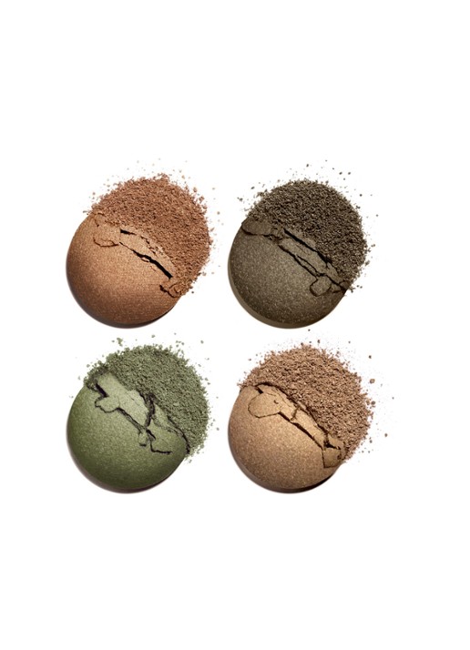 CHANEL OOGSCHADUW MET VEELZIJDIG EFFECT - detail 3 318 blurry green
