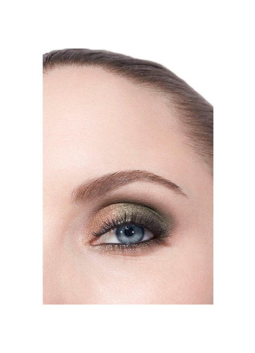 CHANEL OOGSCHADUW MET VEELZIJDIG EFFECT - detail 6 318 blurry green