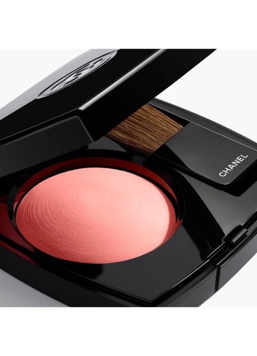 CHANEL POEDERBLUSH - achterkant 69 fleur de lotus 