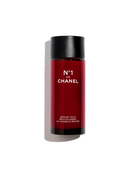 CHANEL STRIJKT GLAD – VERLEVENDIGT – OPENT DE OOGOPSLAG