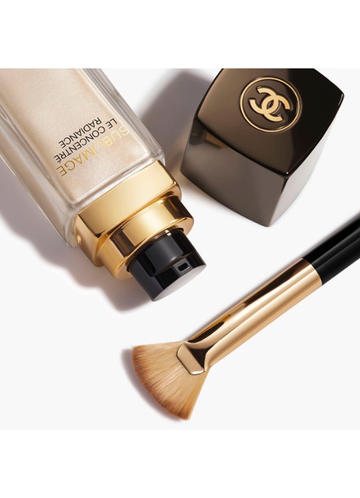 CHANEL ULTIEM CONCENTRAAT VAN STRALEN: VERHELDERT EN SUBLIMEERT - voorkant 7 ivory gold