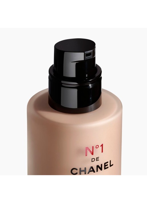 CHANEL VERHELDEREN – HYDRATEREN – BESCHERMEN - detail 2 br42 