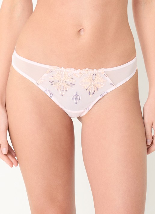 Chantelle Champs Elysees tanga van kant - detail lichtroze