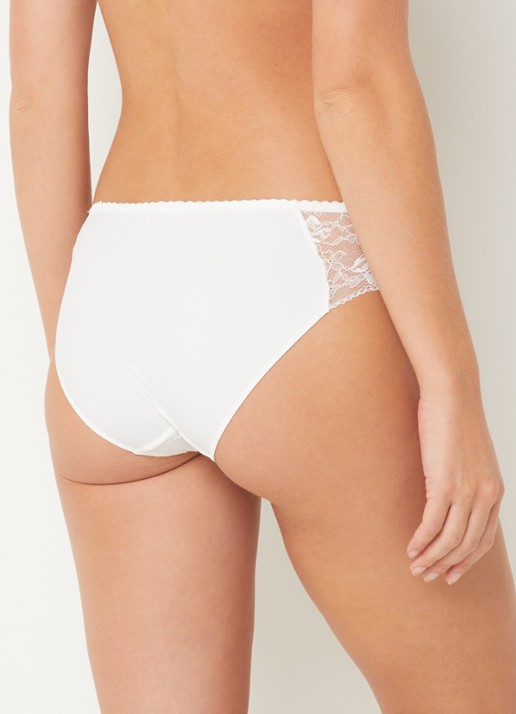 Chantelle Crush high waisted slip met kant - achterkant gebroken wit