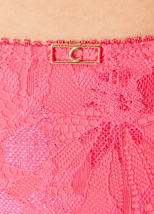 Chantelle Muse tanga van kant - detail 4 donkerroze