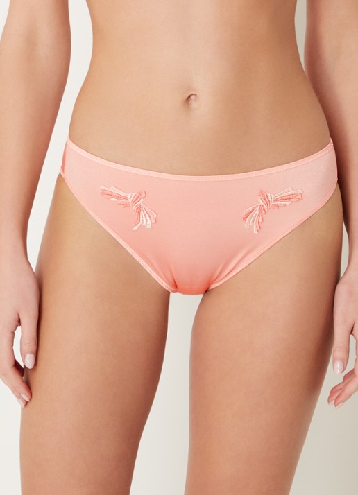 Chantelle Slip met borduring - detail 4 zalmroze