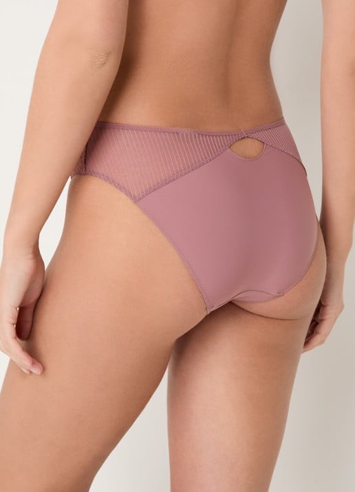 Chantelle Slip met borduring - achterkant oudroze