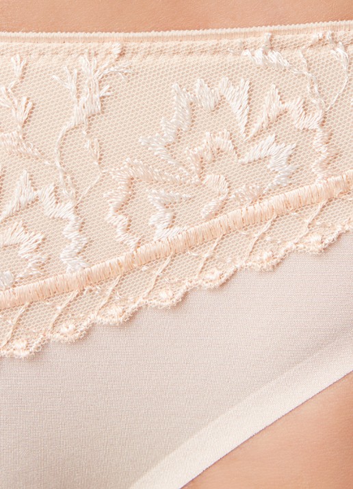 Chantelle Slip met kant - detail 10 beige