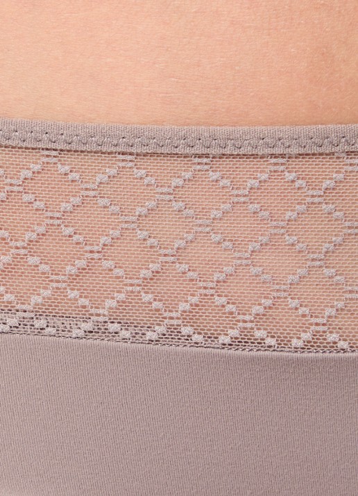 Chantelle Slip met kant - detail 2 taupe