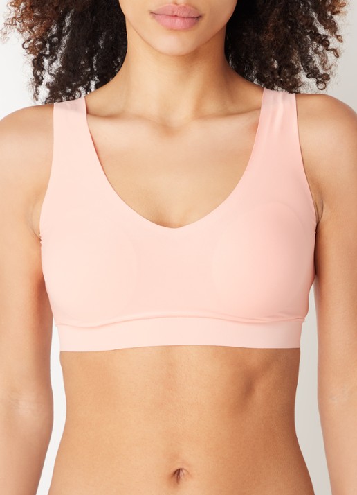 Chantelle Voorgevormde bralette - detail koraalroze