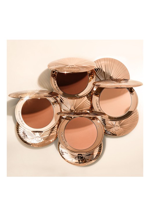 Charlotte Tilbury Airbrush Bronzer - detail 7 4 deep
