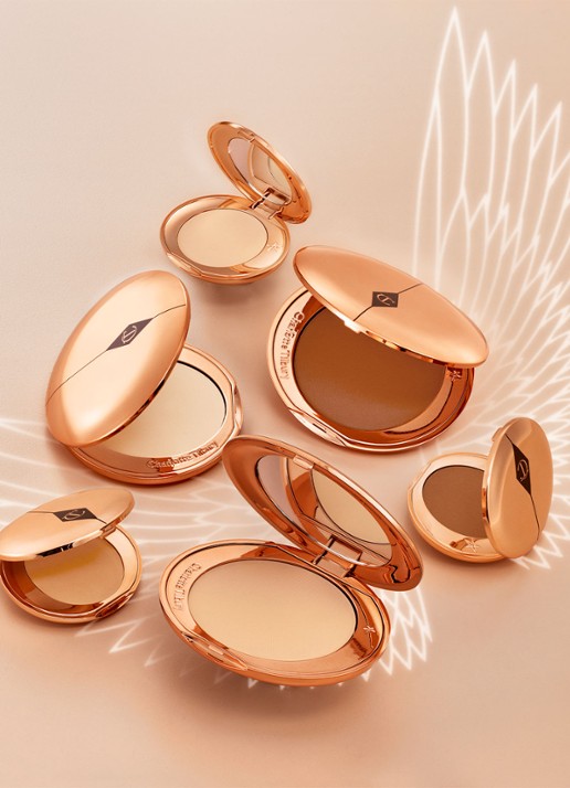 Charlotte Tilbury Airbrush Flawless Finish Powder - poeder  - detail 4 3 tan