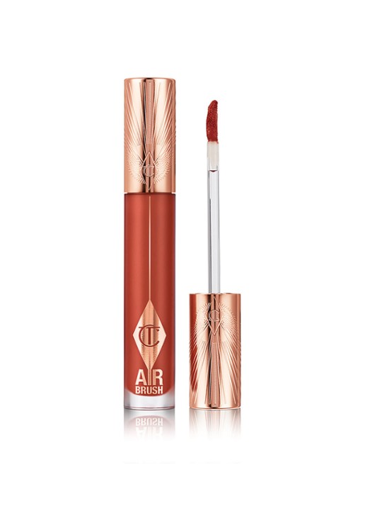 Charlotte Tilbury Airbrush Flawless Lip Blur - matte vloeibare lipstick - voorkant 5 flame blur