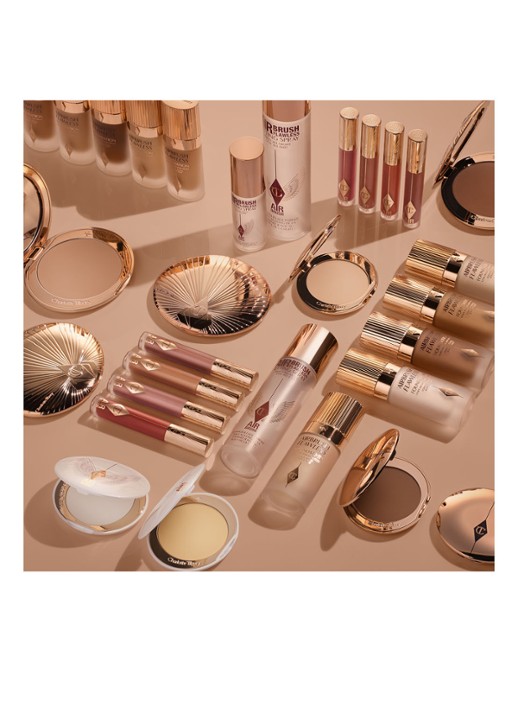 Charlotte Tilbury Airbrush Flawless Setting Spray XL - make-up setting- & fixing spray t.w.v. €70,- - detail 5 transparant