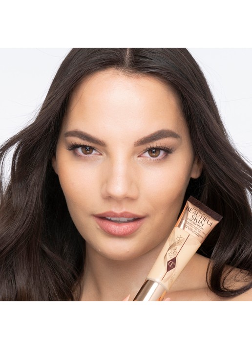 Charlotte Tilbury Beautiful Skin Foundation - vloeibare foundation - achterkant neutral_23