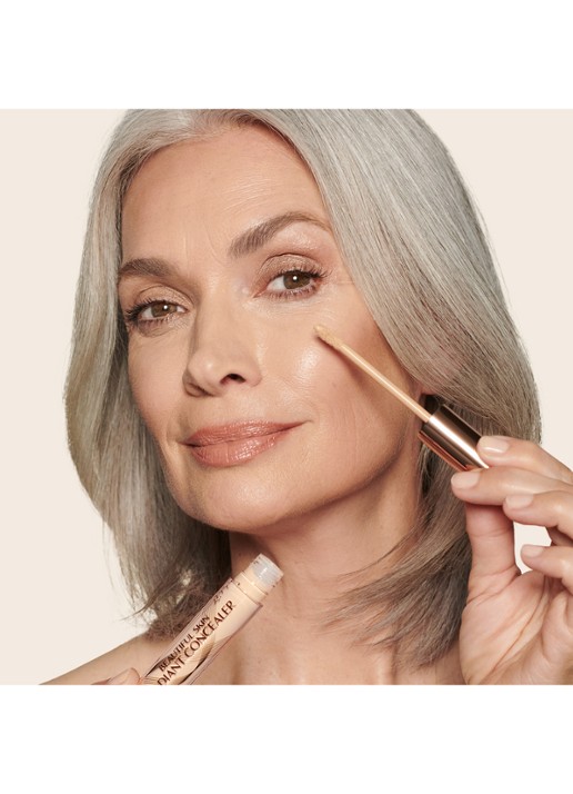 Charlotte Tilbury Beautiful Skin Radiant Concealer - detail 5 6