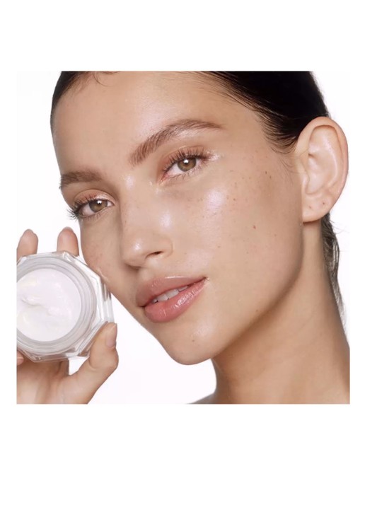 Charlotte Tilbury Charlotte's Magic Cream SPF 15 Refill - navulling hydraterende dagcrème - detail 7 undefined