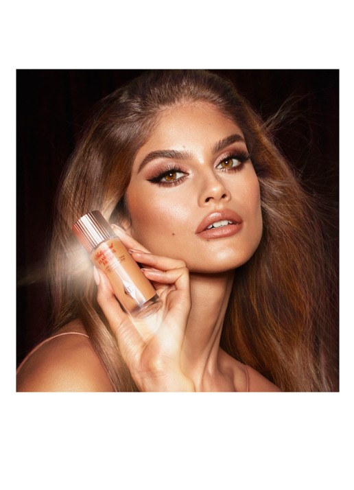 Charlotte Tilbury Hollywood Flawless Filter - primer, highlighter & corrector  - detail 5 1 fair