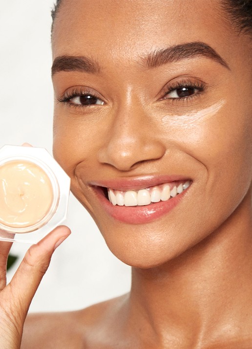 Charlotte Tilbury Magic Eye Rescue Refillable - navulbare oogcrème - detail 2 undefined