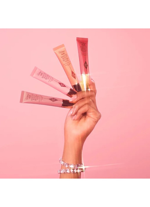 Charlotte Tilbury Matte Beauty Blush Wand - vloeibare blush - detail 4 pillow talk peach pop