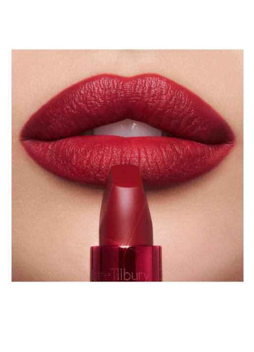 Charlotte Tilbury Matte Revolution - lipstick - detail 3 cinematic red