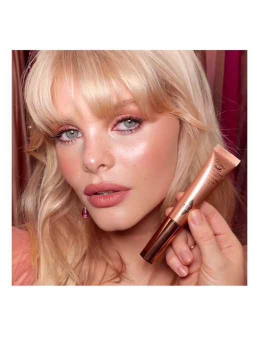 Charlotte Tilbury Pillow Talk Beauty Light Wand - Limited Edition vloeibare blush & highlighter - detail 3 light/medium