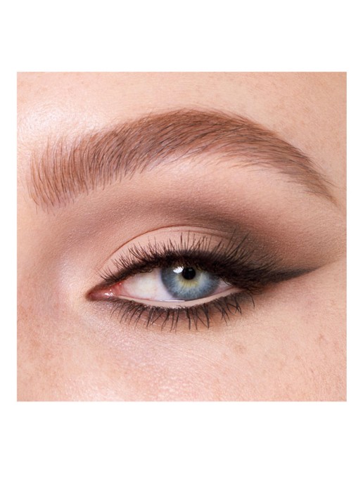 Charlotte Tilbury Super Nudes Easy Eye Palette - detail 5 nude