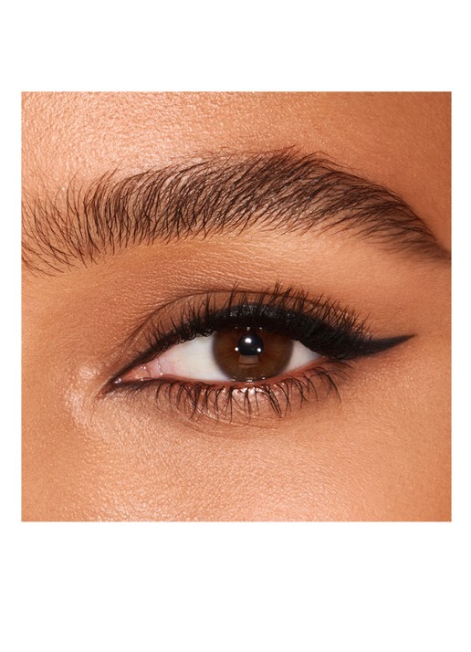 Charlotte Tilbury The Classic Pencil Eyeliner - oogpotlood - detail 4 classic black