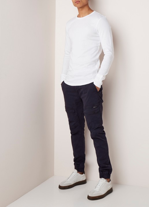 CHASIN' Damian-B longsleeve met ronde hals - voorkant 4 wit