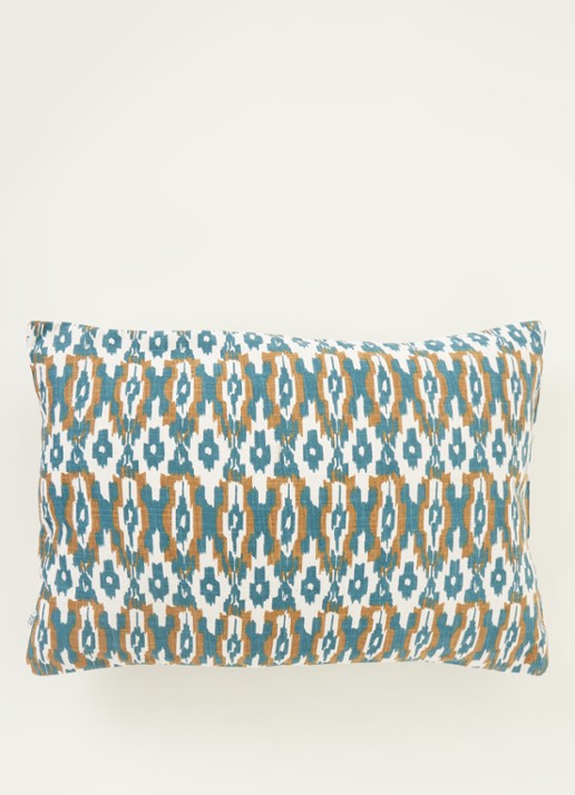 Chhatwal & Jonsson Delhi waterafstotend sierkussen 40 x 60 cm - voorkant 2 turquoise
