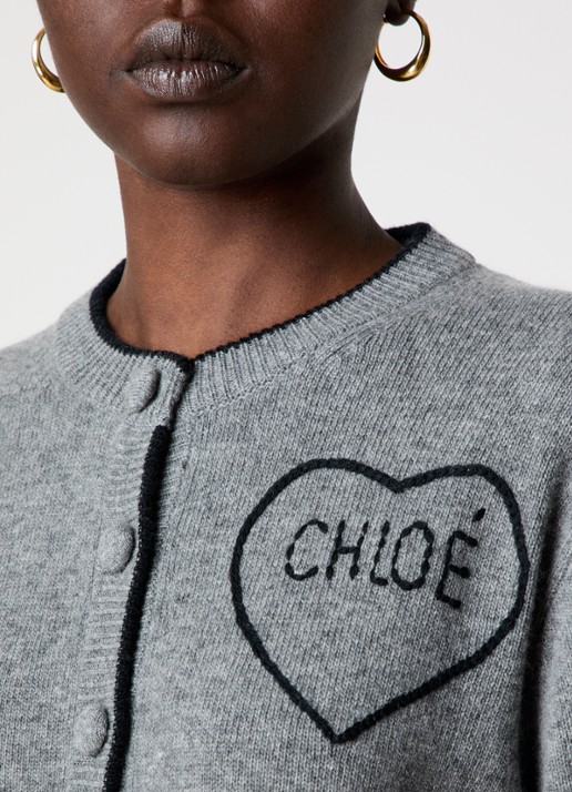 Chloé Fijngebreid vest in kasjmierblend met logoborduring - detail 5 donkergrijs