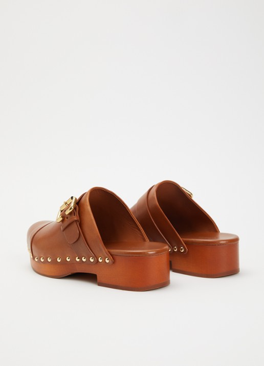Chloé Jeannette muiltje van kalfsleer met gespdetail - achterkant cognac