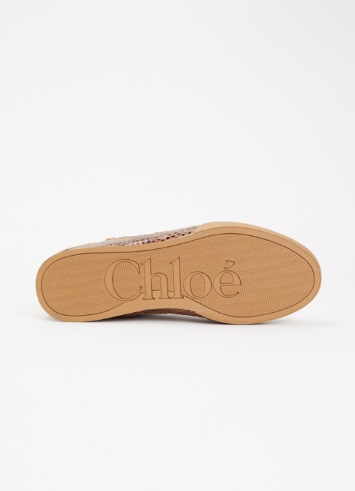 Chloé Kick sneaker van leer met slangenprint - detail 4 bruin