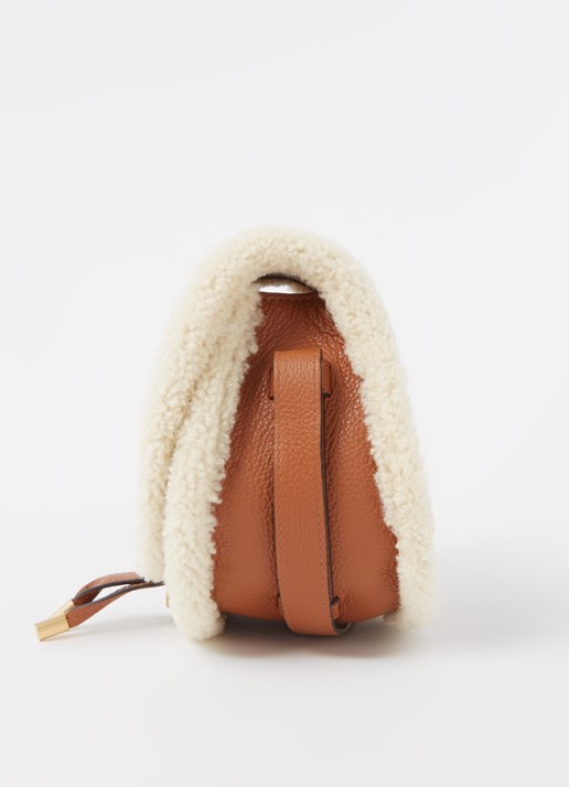 Chloé Marcie Mini crossbodytas van kalfsleer met schapenvacht - detail 4 cognac