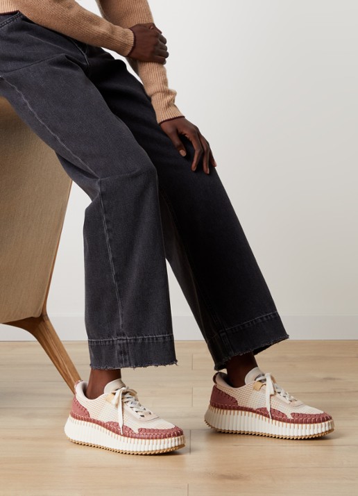 Chloé Nama sneaker met gebreid bovenwerk en suède details - voorkant 6 beige