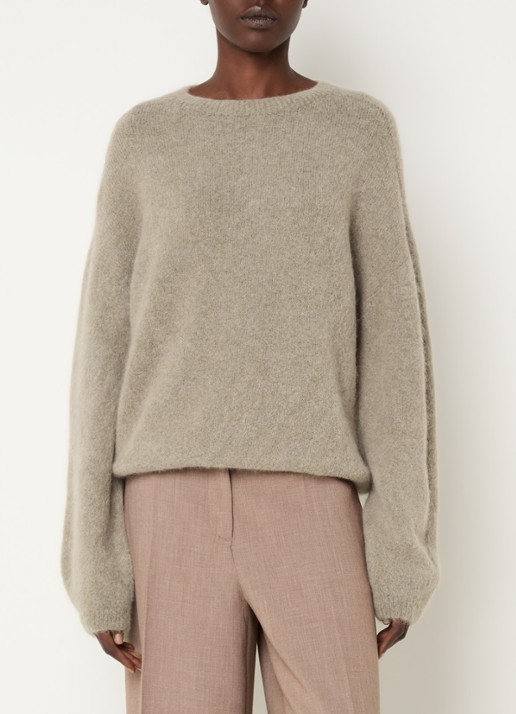 Claudia Sträter Fijngebreide trui in alpaca wolblend - detail taupe