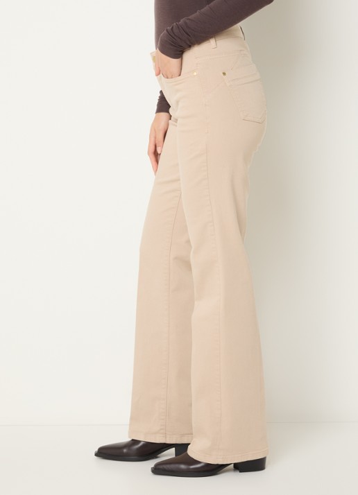 Claudia Sträter High waist flared jeans met gekleurde wassing - detail 4 zand