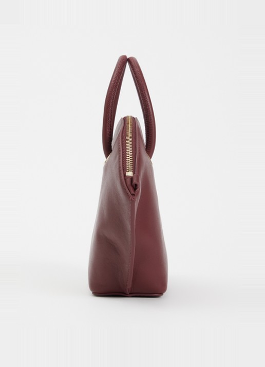 Claudie Pierlot Albi handtas van kalfsleer met verstelbare schouderriem - detail 4 bordeauxrood