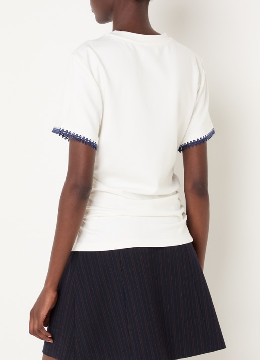 Claudie Pierlot Asymmetrisch T-shirt met borduring en plooidetail - achterkant 4 gebroken wit