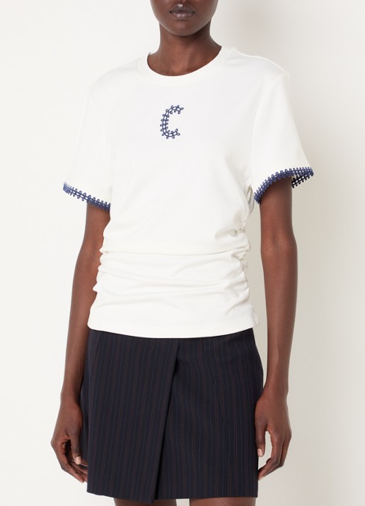 Claudie Pierlot Asymmetrisch T-shirt met borduring en plooidetail - detail 3 gebroken wit