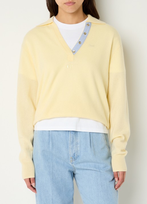 Claudie Pierlot Maloute fijngebreide pullover in kasjmierblend - detail vanillegeel