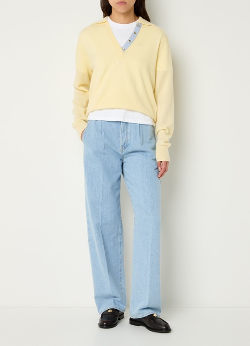 Claudie Pierlot Maloute fijngebreide pullover in kasjmierblend - voorkant 3 vanillegeel